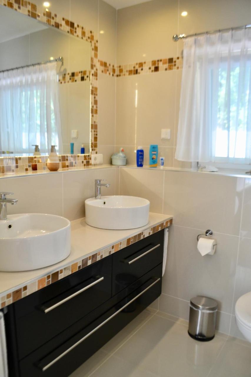 Grenadilla (Adults Only) Apartment Constantia Luaran gambar