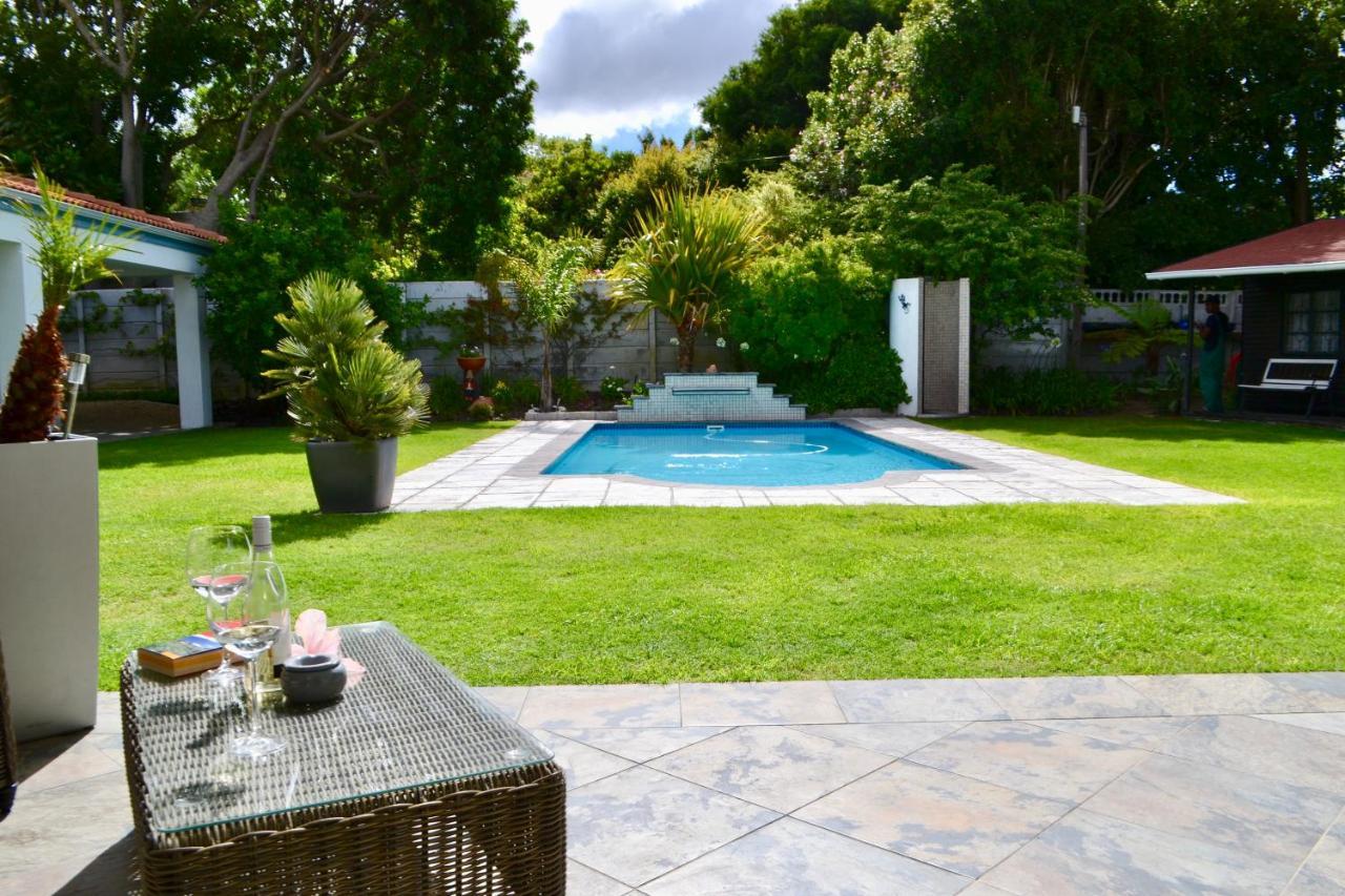 Grenadilla (Adults Only) Apartment Constantia Luaran gambar