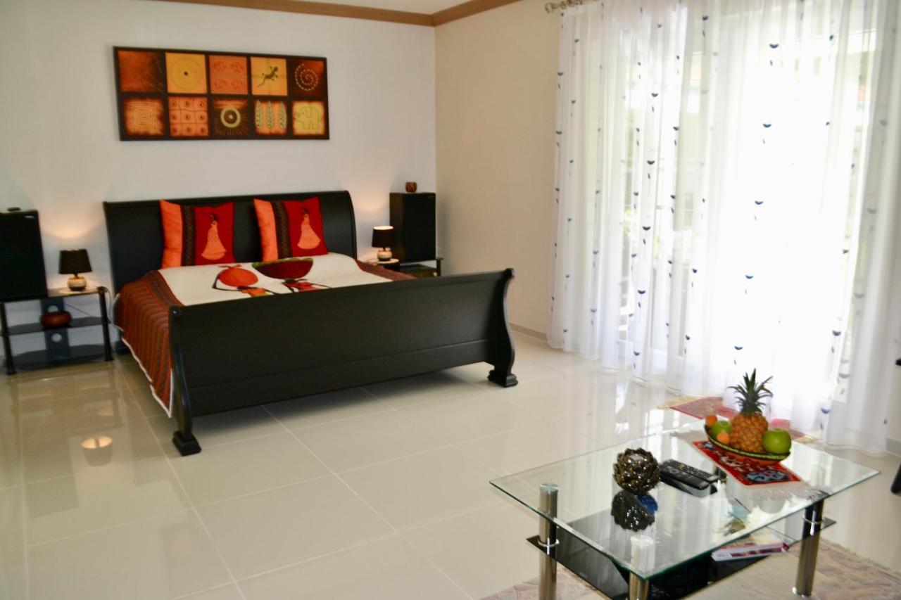 Grenadilla (Adults Only) Apartment Constantia Luaran gambar