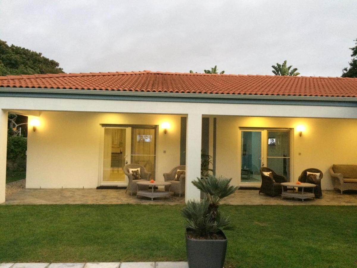 Grenadilla (Adults Only) Apartment Constantia Luaran gambar